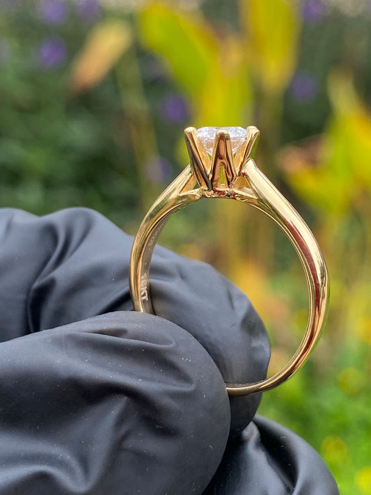 Anillo Esencia Dorada