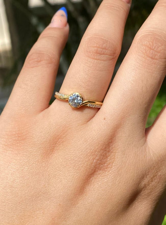 Anillo de compromiso "Luce Infinita"