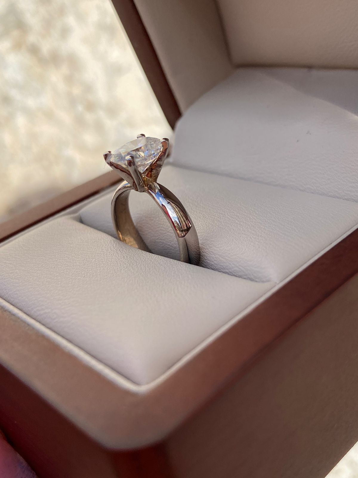 Anillo de compromiso "Pureza"