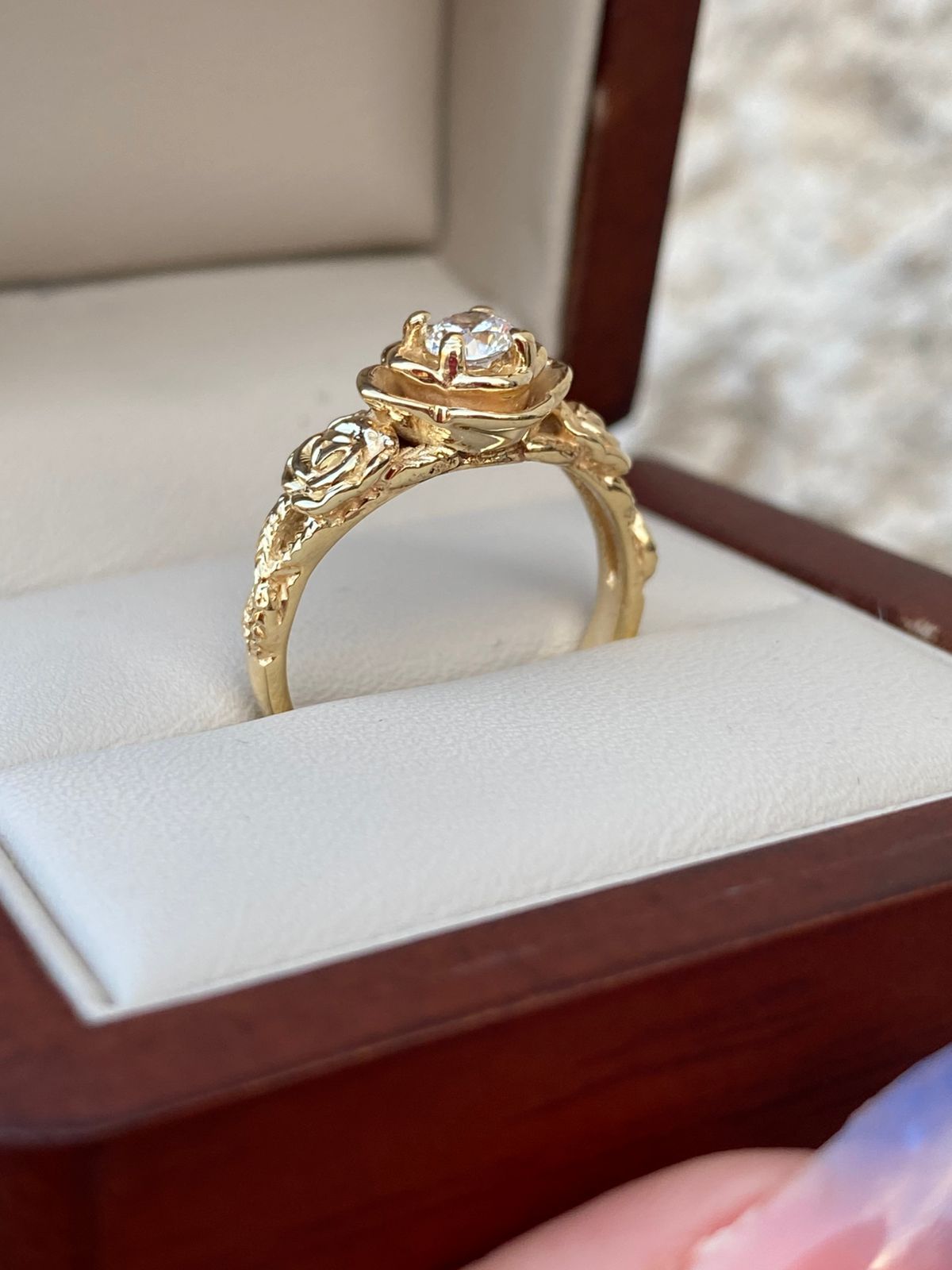 Anillo de compromiso "Flor de Amor"